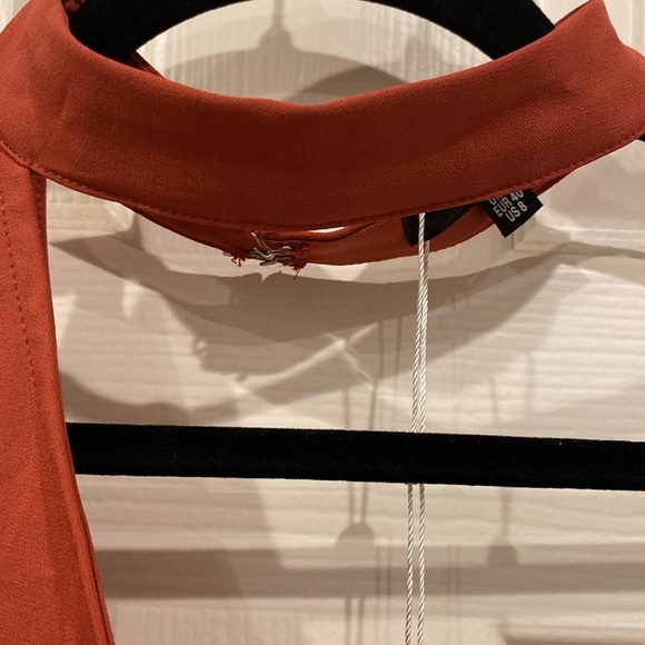 *New* One-Shoulder Dress in Rust from Misguided, size 8 - Picture 7 of 14